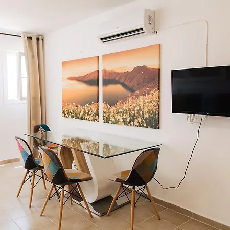 Apartahotel Merovigla Imerovigli (Santorini)