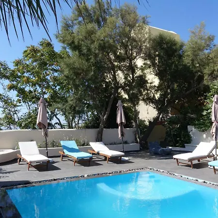 Merovigla Apartahotel 3*